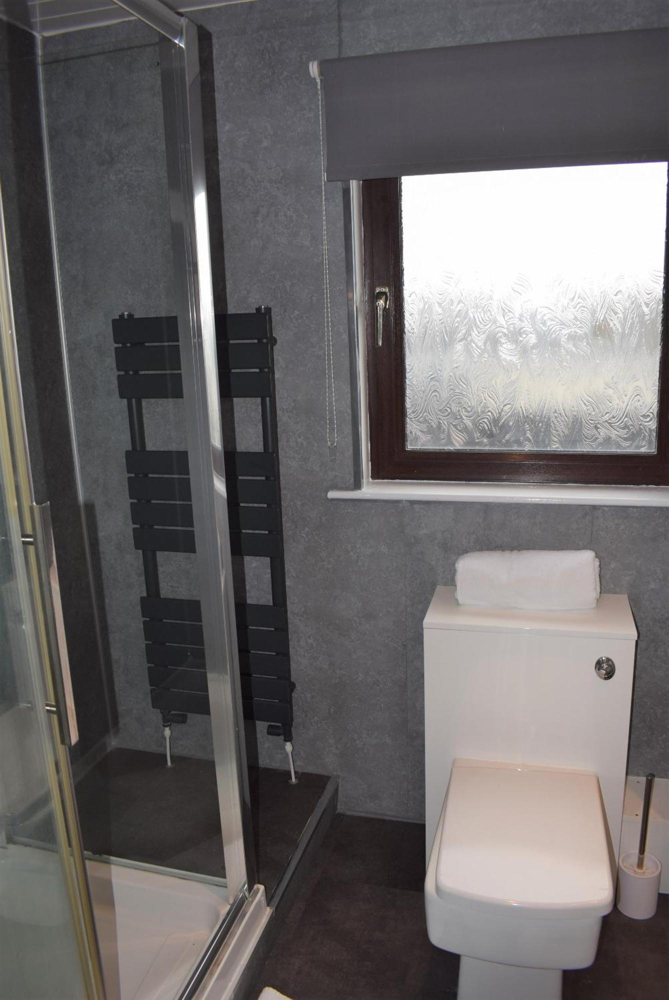 3 Bedroom-Kelpies Serviced Apartments Bruce Falkirk Exterior photo